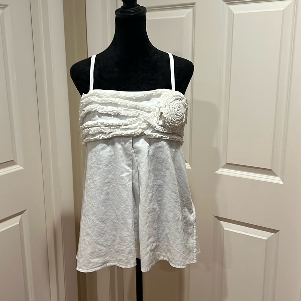 Catherine Malandrino, womans, size 10, white sleeveless blouse. Bow on one side.